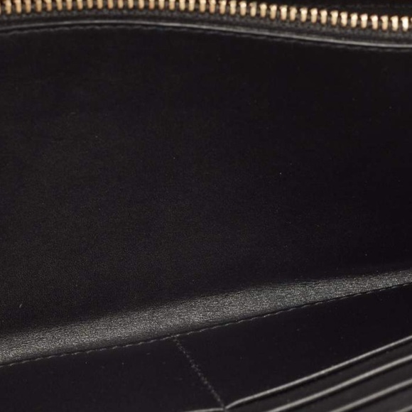 Valentino Garavani Gold Studded Black Wallet with COA - Picture 3 of 9